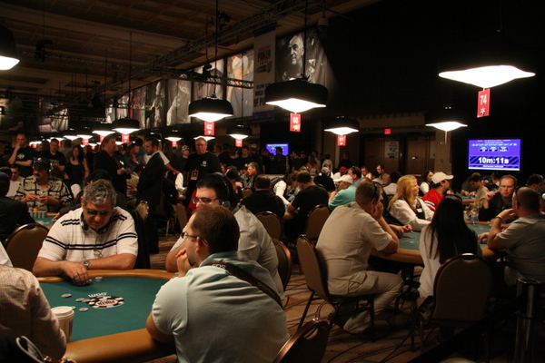2007-wsop-at-the-rio-10015.jpg