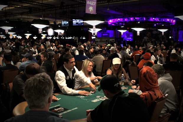 WSOP_Main_Event_Day_1B.jpg
