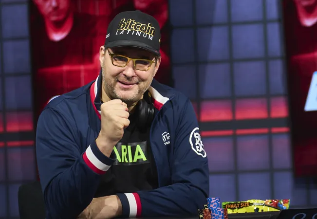 Hellmuth wins 3rd round in Highstakes Duel against Tom Dwan