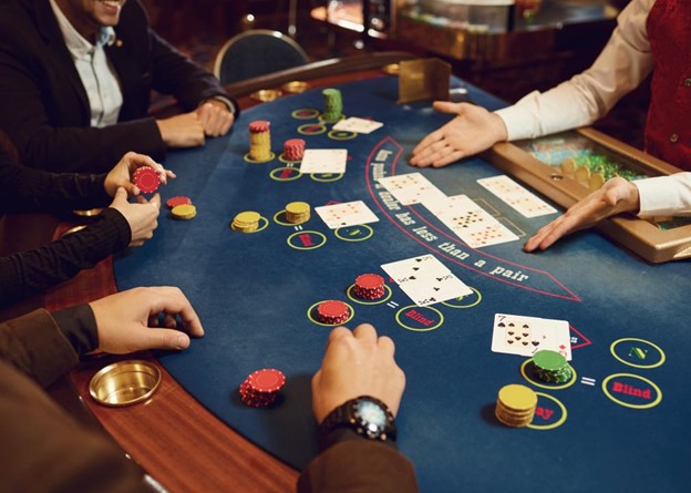 Casino: Cards, Chips and Dealers