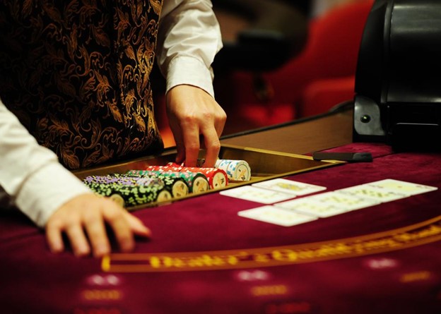 State-By-State Comparisons Reveal Where Casino Dealers Earn the Most