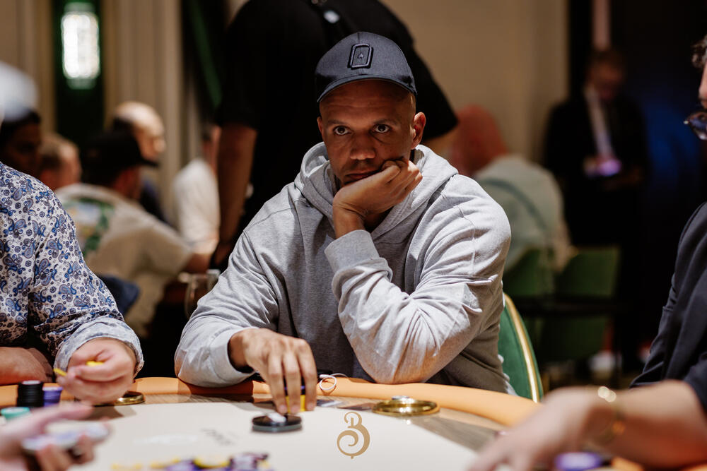 Phil Ivey is thinking during playing at Bombey Series