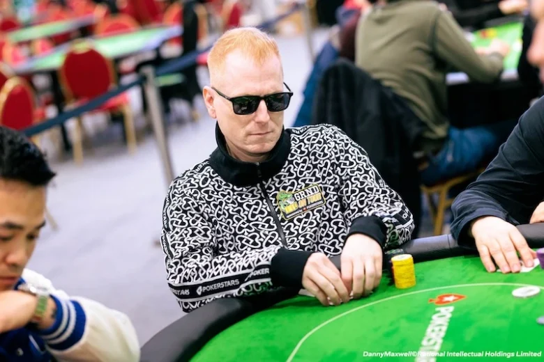 Felix “xflixx” Schneiders at the  €1,150 NLH Mystery Bounty