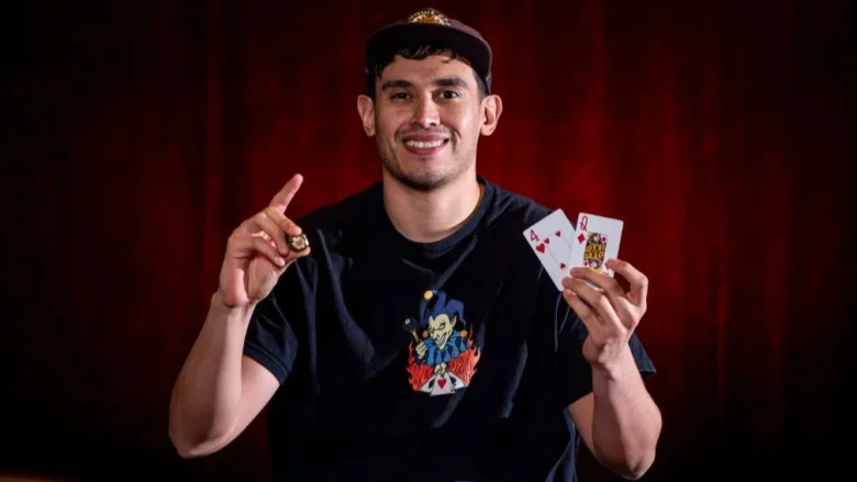 Alex Cruz