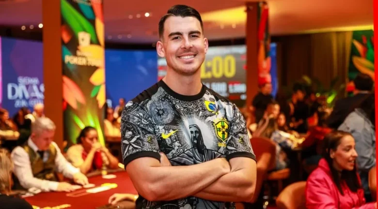 Lukas "RobinPoker" Robinson