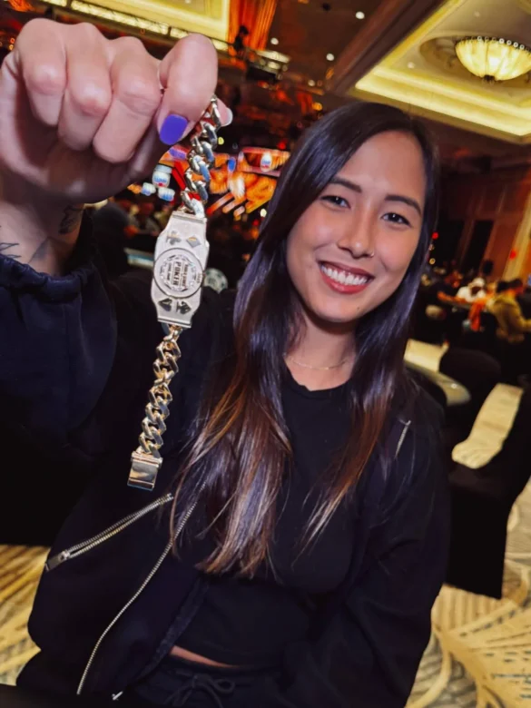 Barbara Akemi with WSOP bracelet