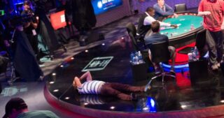 Negreanu_exit2.jpg