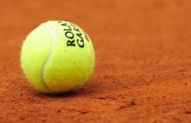 Tennis ball Roland Garros