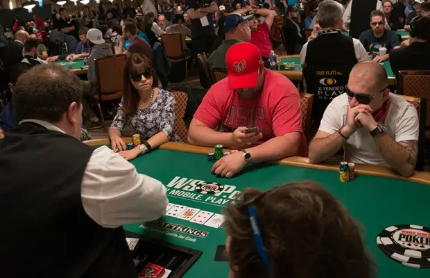 Top 5 Live Poker Etiquette Mistakes
