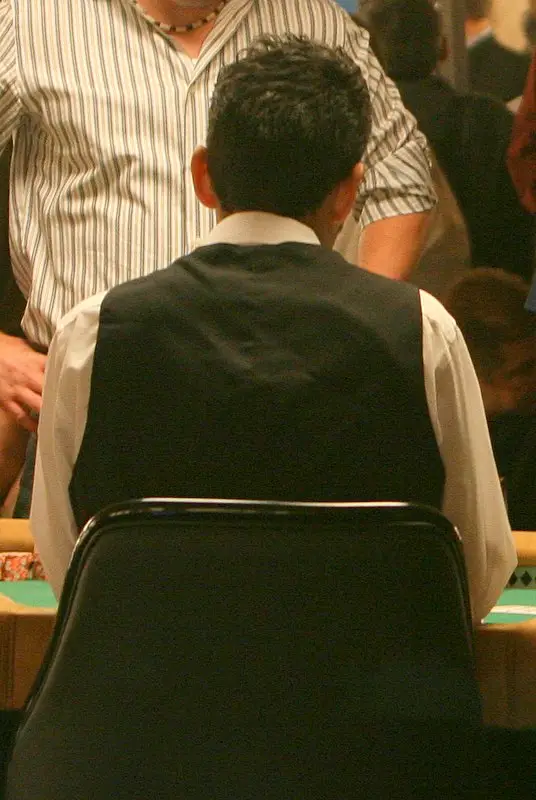 anonymous-dealer-2778.jpg
