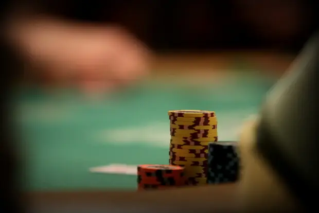 How to Calculate Pot Odds and Equity in Texas Holdem