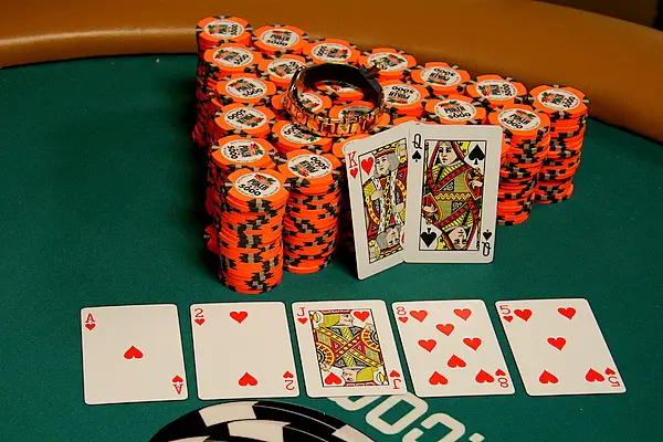 the-winning-hand-10142.jpg