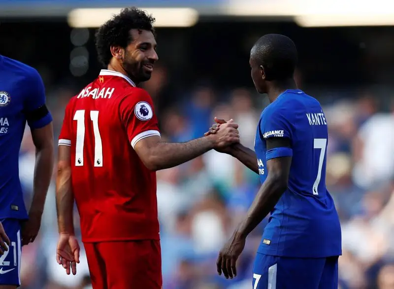 Salah and Kante shaking hands