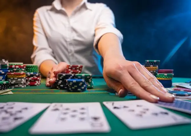 Casino: Cards, Chips and Dealers