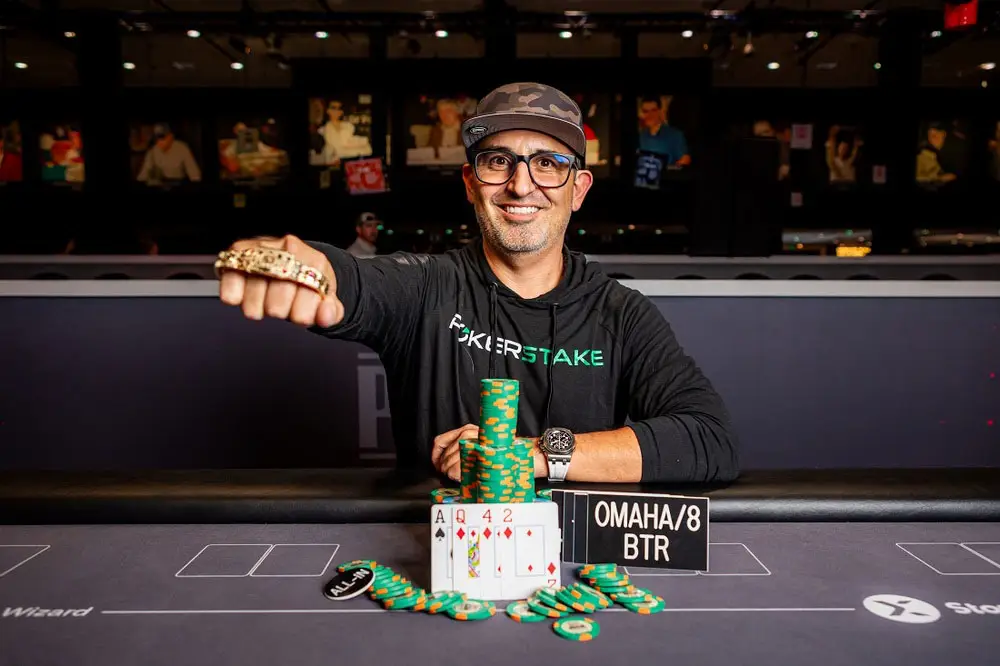 Josh Arieh with WSOP bracelet