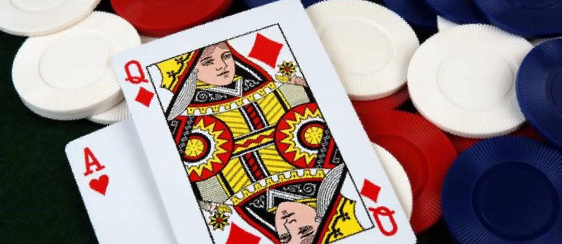 Die fünf gefährlichsten Starthände für Anfänger im Pokerspiel
