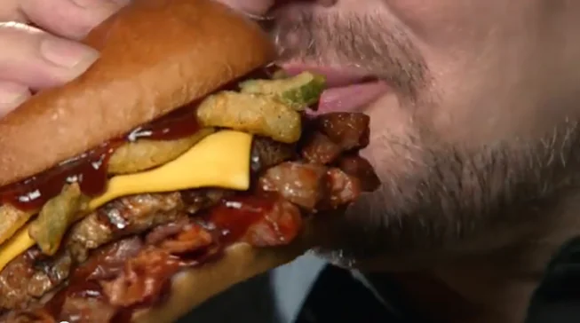 Daily 3-Bet: Hellmuth Chomp, SHRPO Stream, Don’t Be a Poker Creep