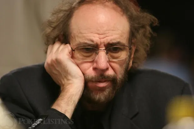 mike caro - poker tells card peek