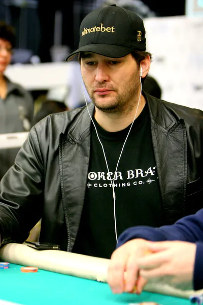 Hoss_TBF talks about Hellmuth tantrum