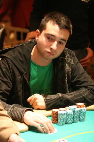 Daut grinds out victory a game at a time