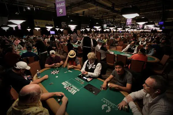 wsop_colossus2.jpg