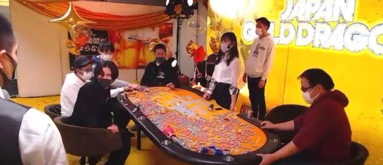 Tilt: Poker player flips final table live on stream