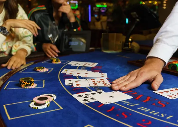 Casino: Cards, Chips and Dealers