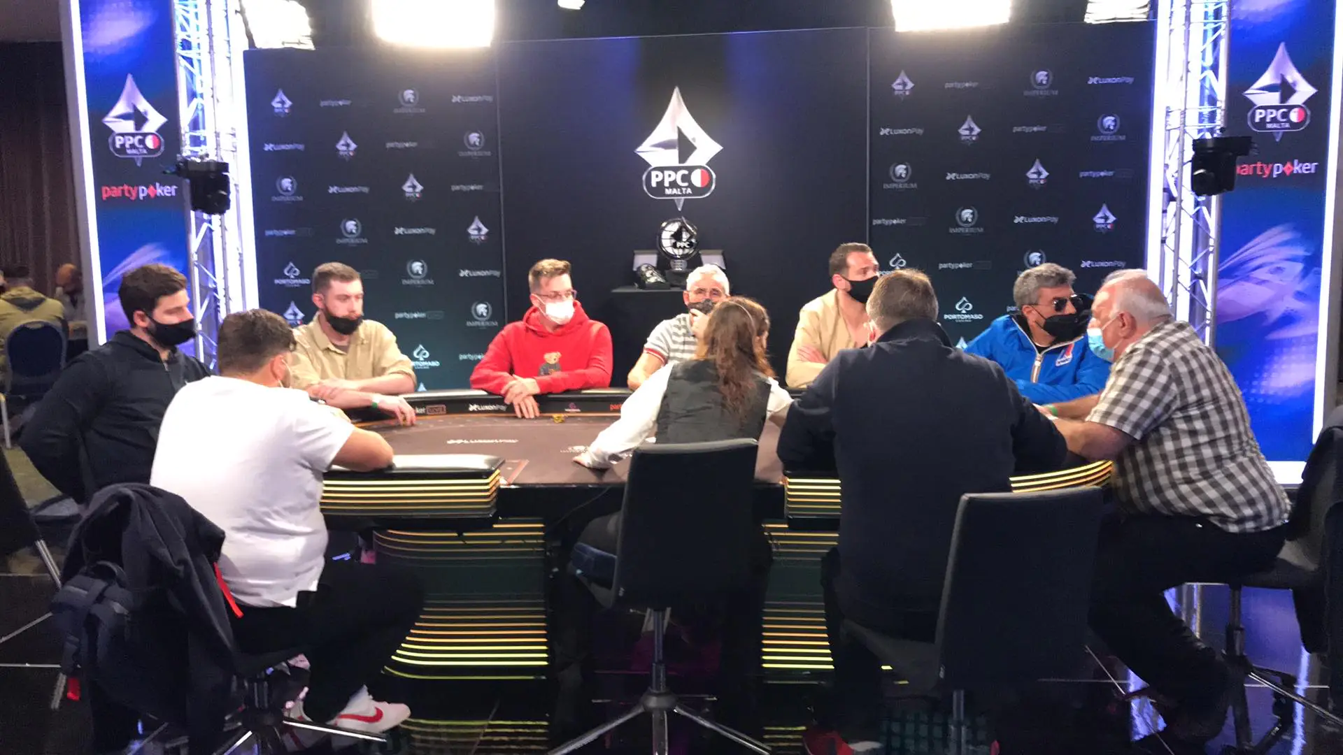 High Roller Final Table Begins