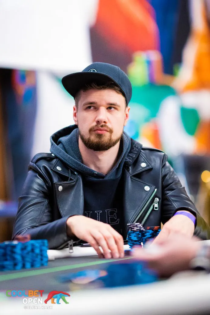 Aces Again for Kostickis