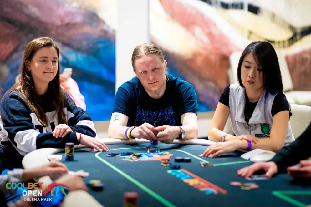 Tamm Eliminates Aaltonen