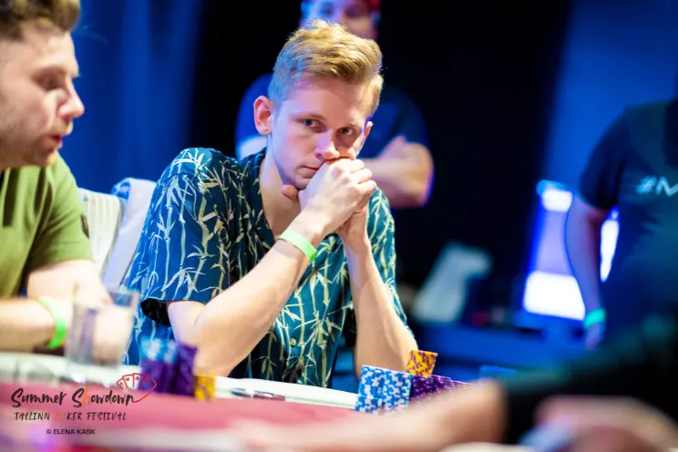 Jucys Doubles Through Gaines