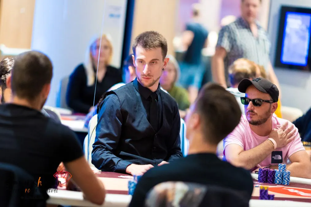 TV Table Chip Counts