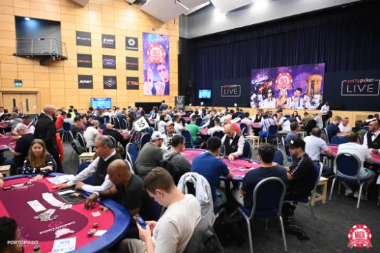 Rockets Hold for Cohen