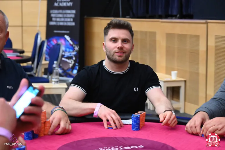 Gaines Not Gaining Chips