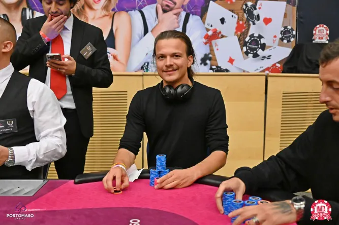 Tobias Matuschek Eliminated in 6th Place (€18,000)