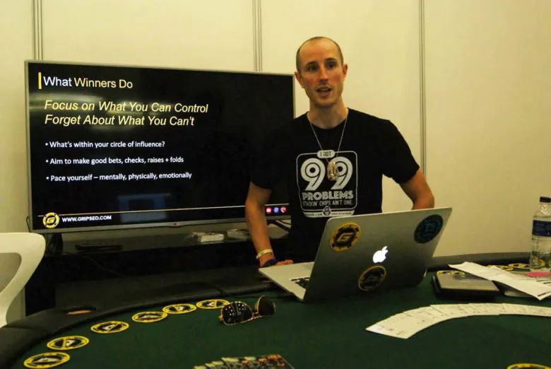 Ongoing poker coach session.