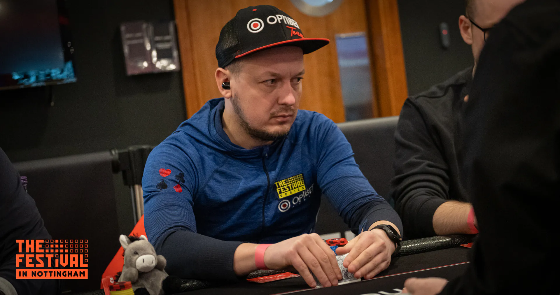 Sigurdsson, who finished 3rd at The Festival Bratislava, busts out
