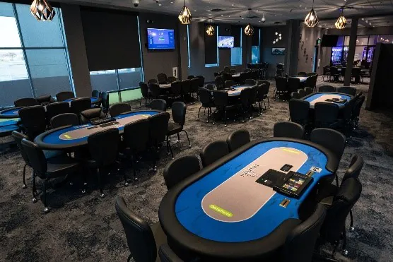 Deerfoot Inn & Casino