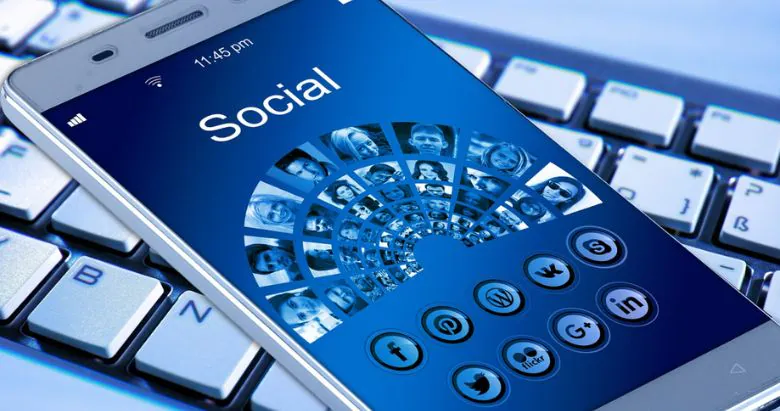 Ben Rolle Tips - Overuse Social Media